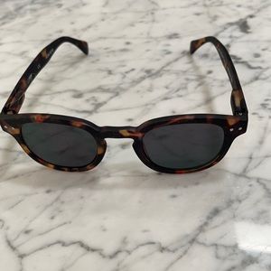 LetMeSee sunglasses in tortoise for kids